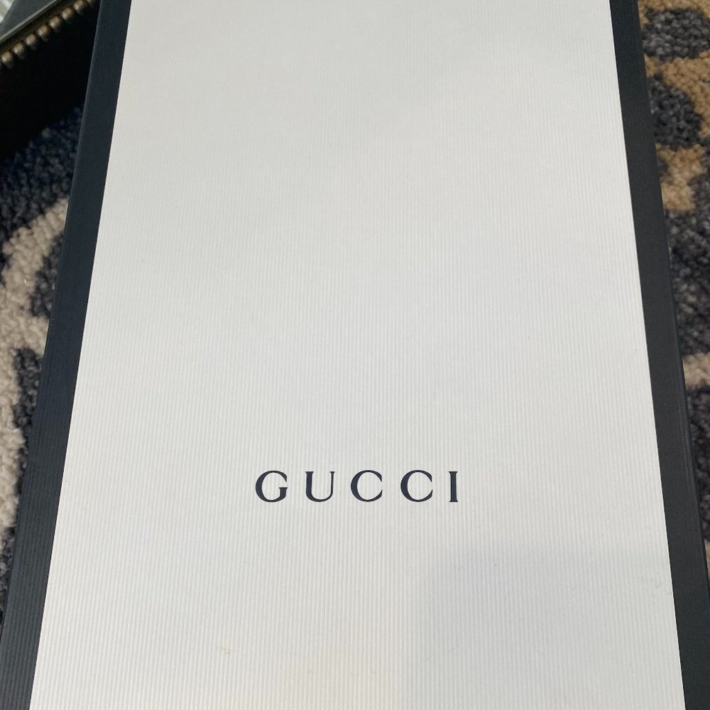 Gucci Women Shoes Size 41